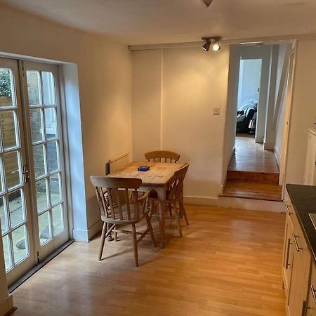 Beautiful Ground Floor Garden Flat Apartment Londra Exterior foto