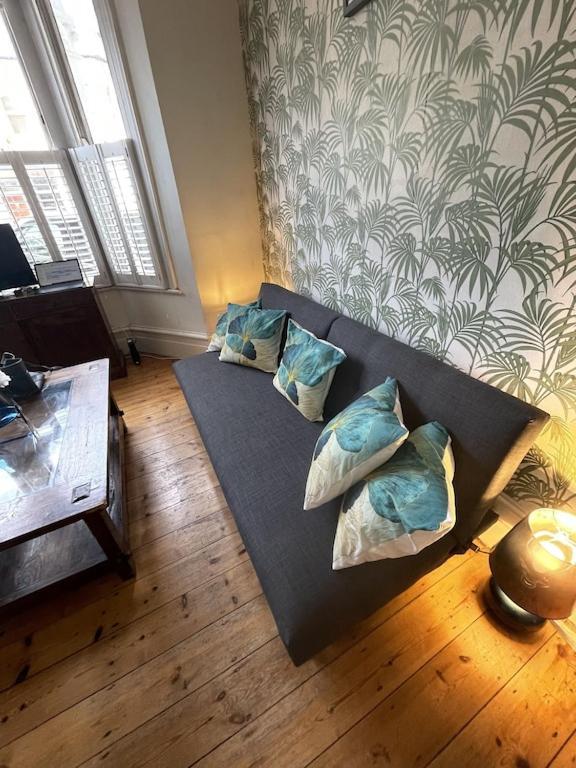 Beautiful Ground Floor Garden Flat Apartment Londra Exterior foto